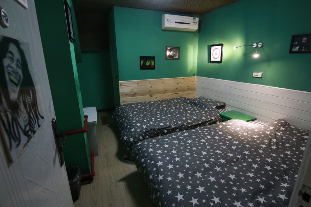 Djmt Universal Guest House ซีอาน ภายนอก รูปภาพ